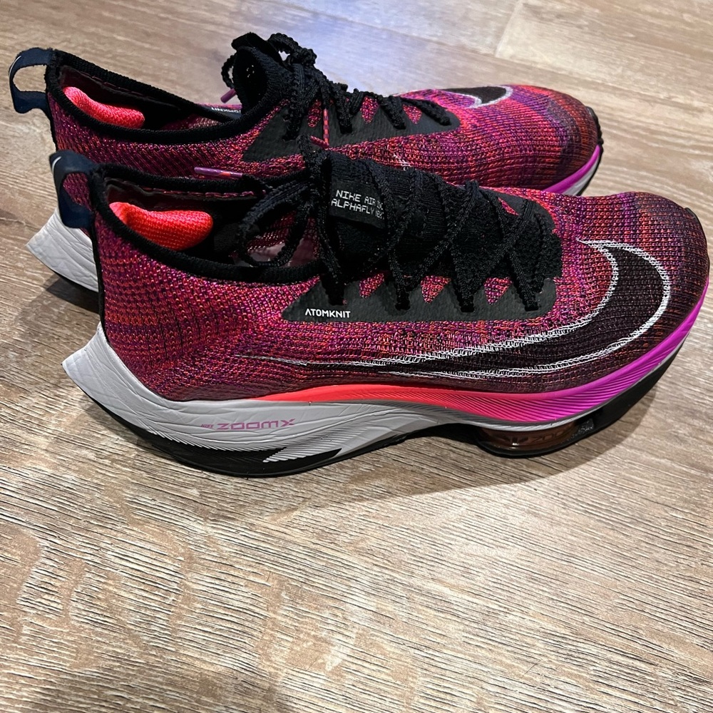 Nike Air Zoom Tennis Shoes